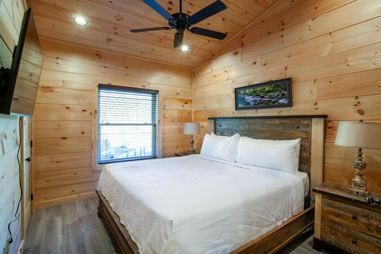 Brand New Build Cozy Cottage With Mountain View Gatlinburg Kültér fotó